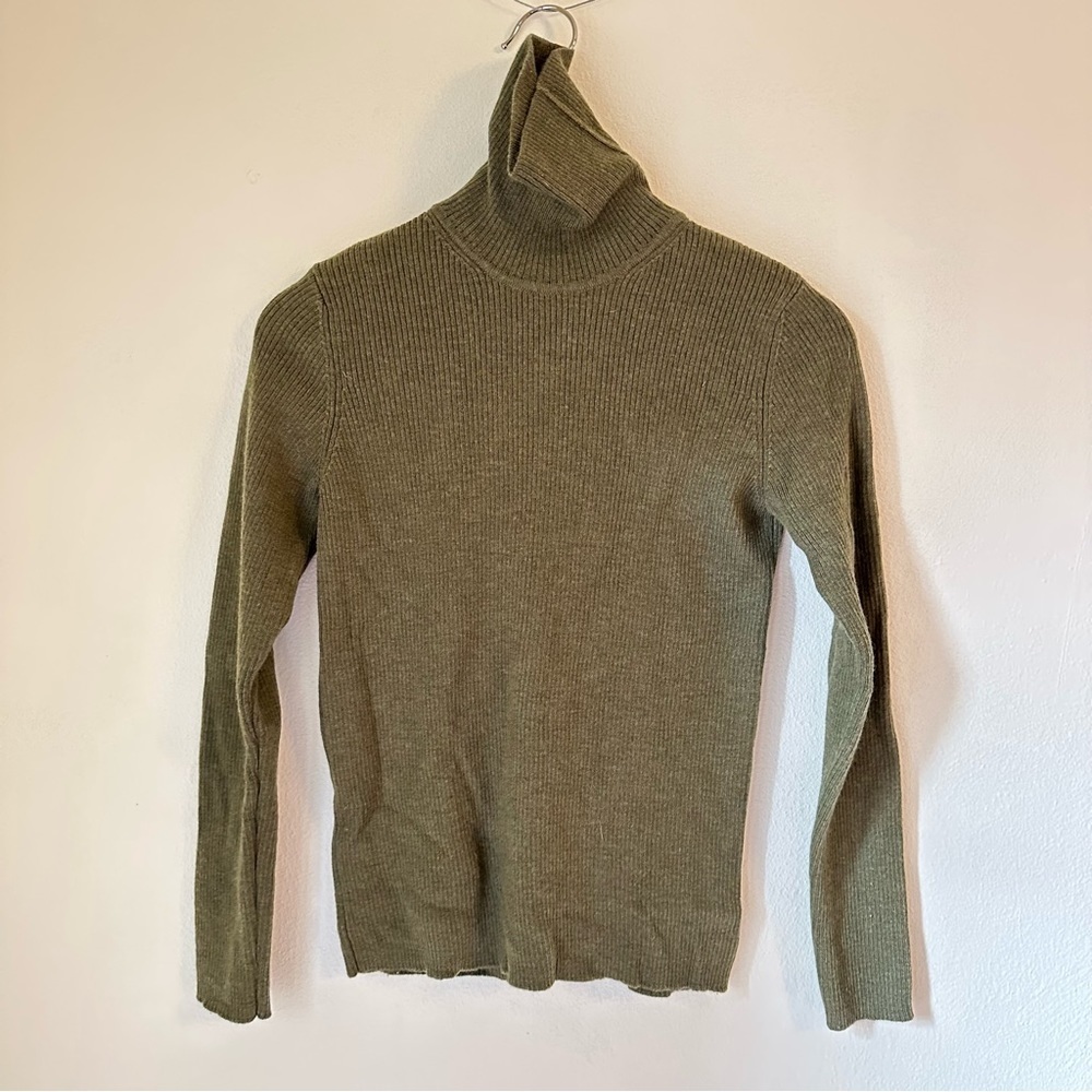 Vintage Lord & Taylor Italian merino wool turtleneck sweater